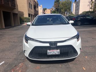 2021 Toyota Corolla LE – Clean Title – One Owner - Family use