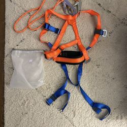 Safety Harness Fall Protection Kit: Full Body Roofing harnesses with Shock Absorbing Lanyard