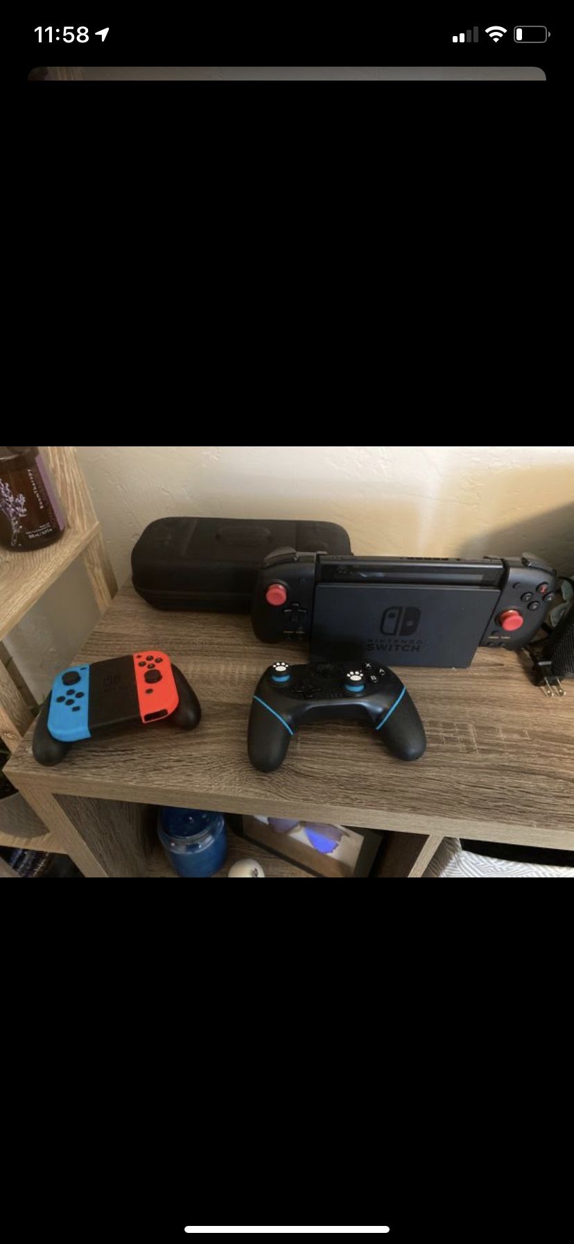 Moddable Nintendo Switch 512GB with controllers, case, and rail jumper