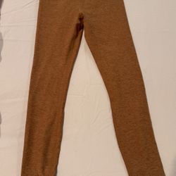 Like new Vuori legging yoga pants Xs
