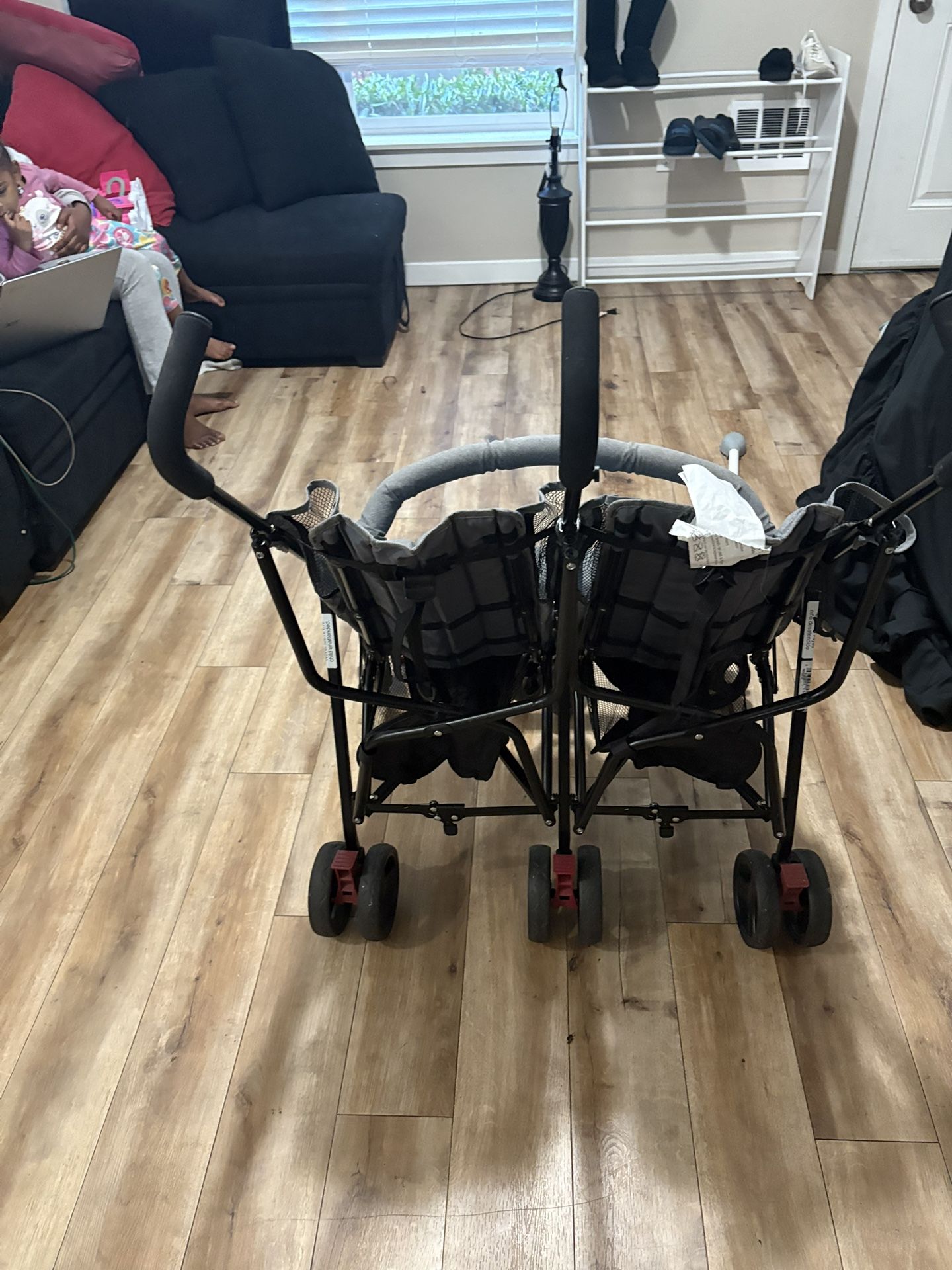 twin stroller