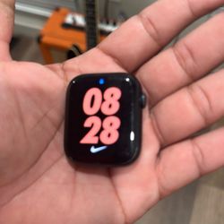 Apple Watch Series 7 