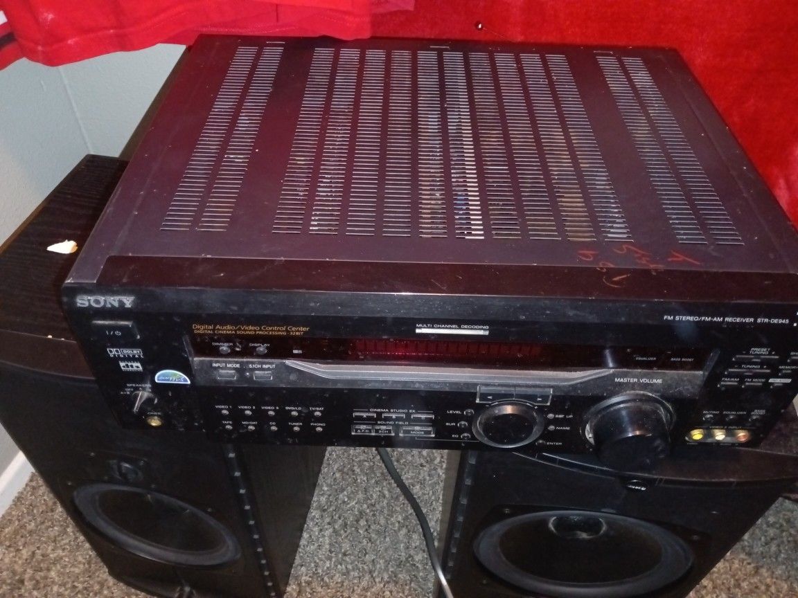 Sony Receiver And Bose Speakers With Wires