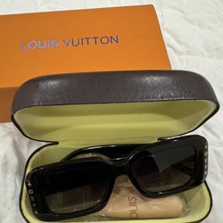 LV Sunglasses 