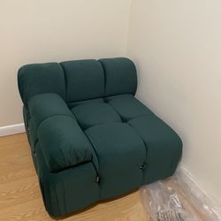 NEW Accent Chair / Sillón nuevo