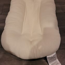 SnuggleMe Lounge