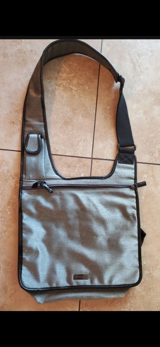 Compose Over Silver Purse 