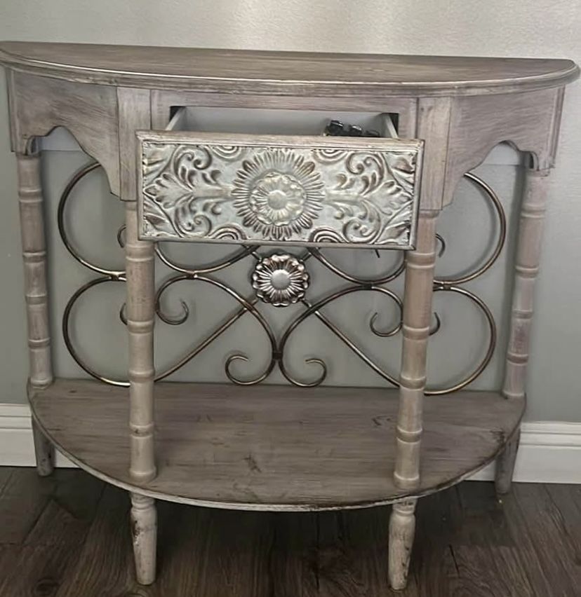 Console table