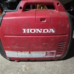 HONDA EU INVERTER. 2200¡ GOOCONDITION