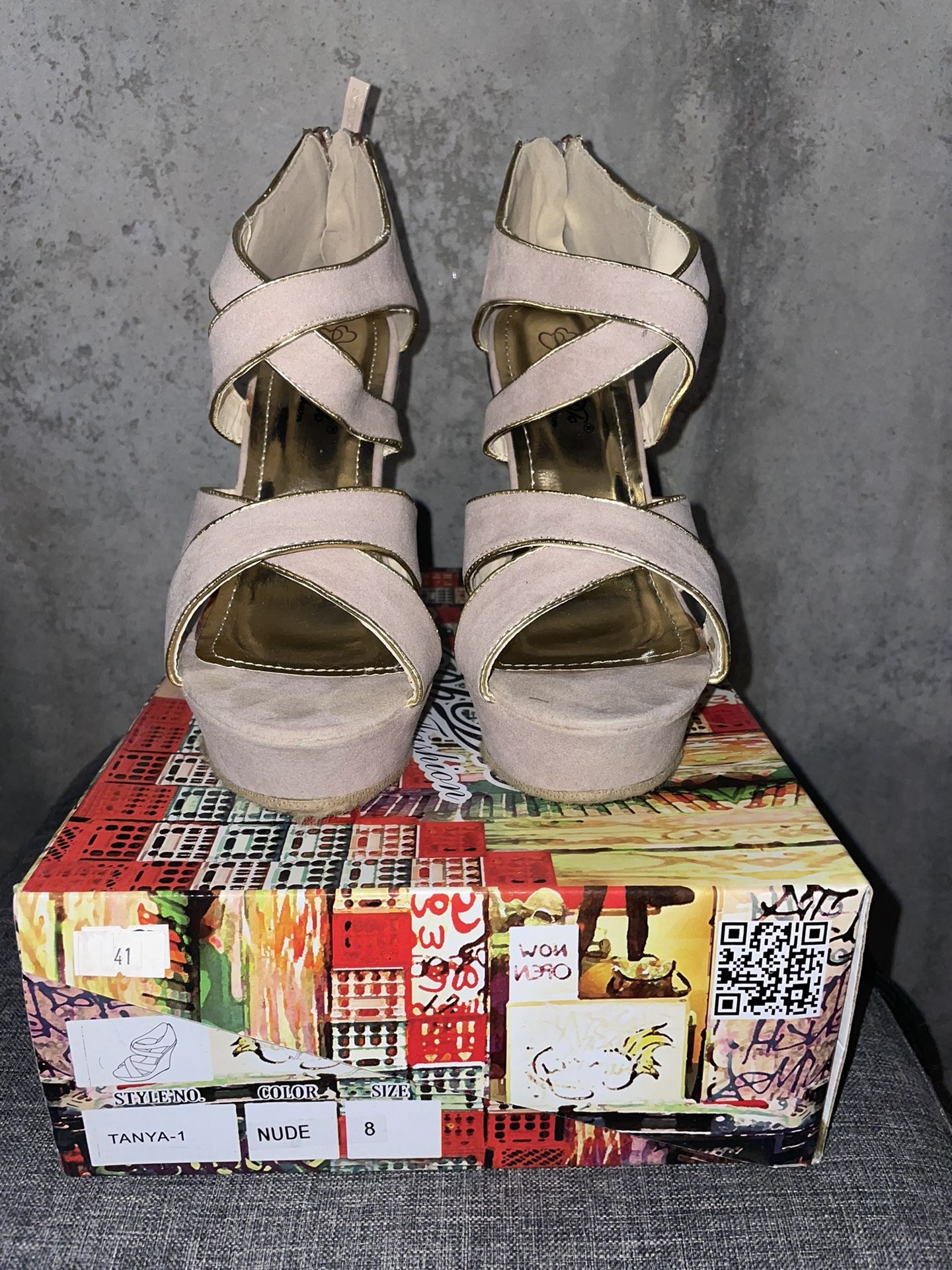Nude Wedges