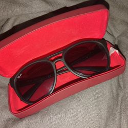 Ray-Ban Black Light weight Sunglasses