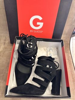 Black Guess Heels - Size 8