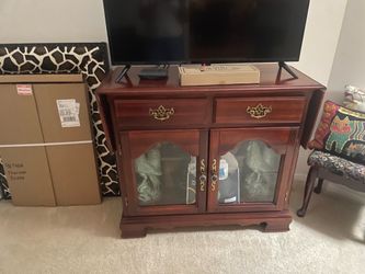 Serving table cabinet