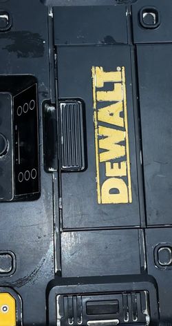 Dewalt