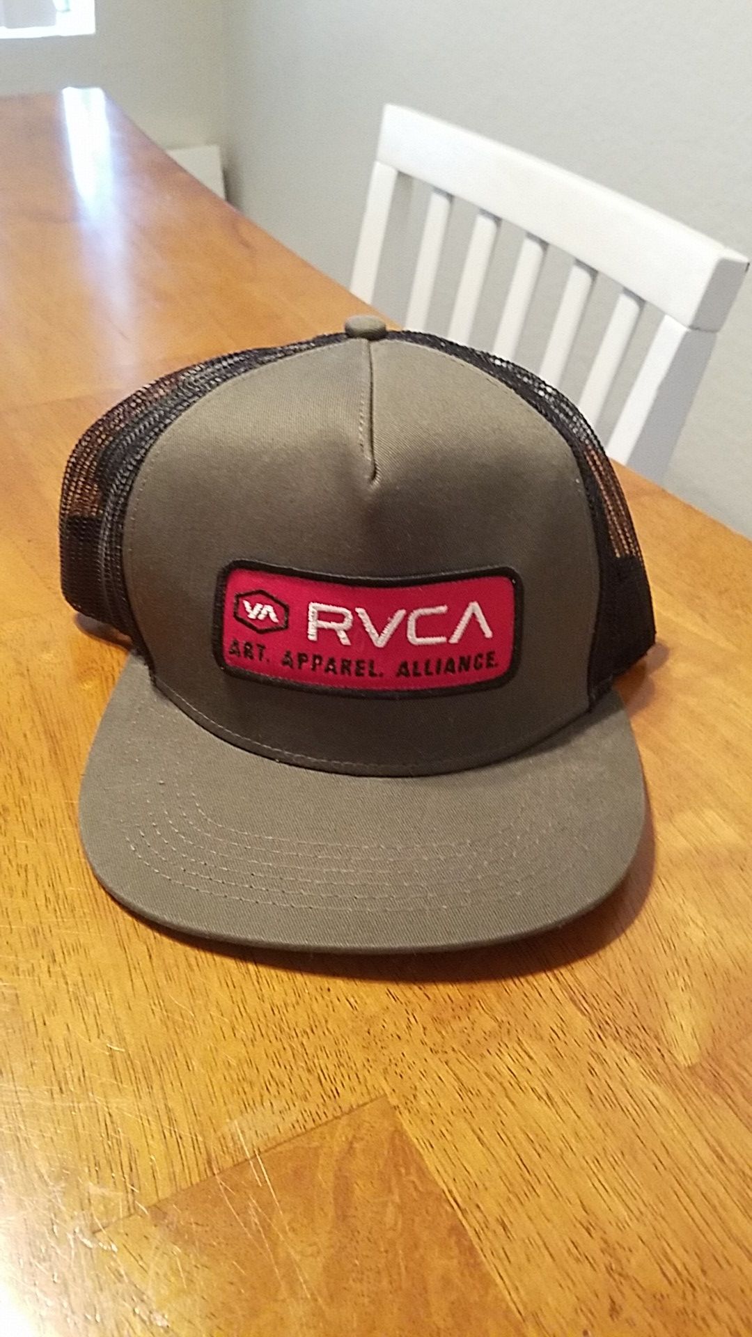 Rvca hat