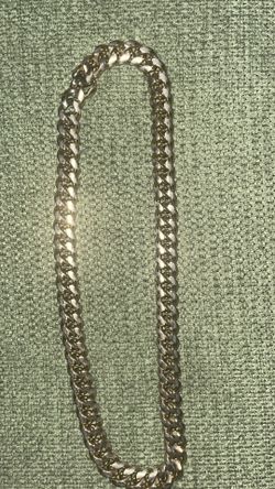 Gold Cuban link chain