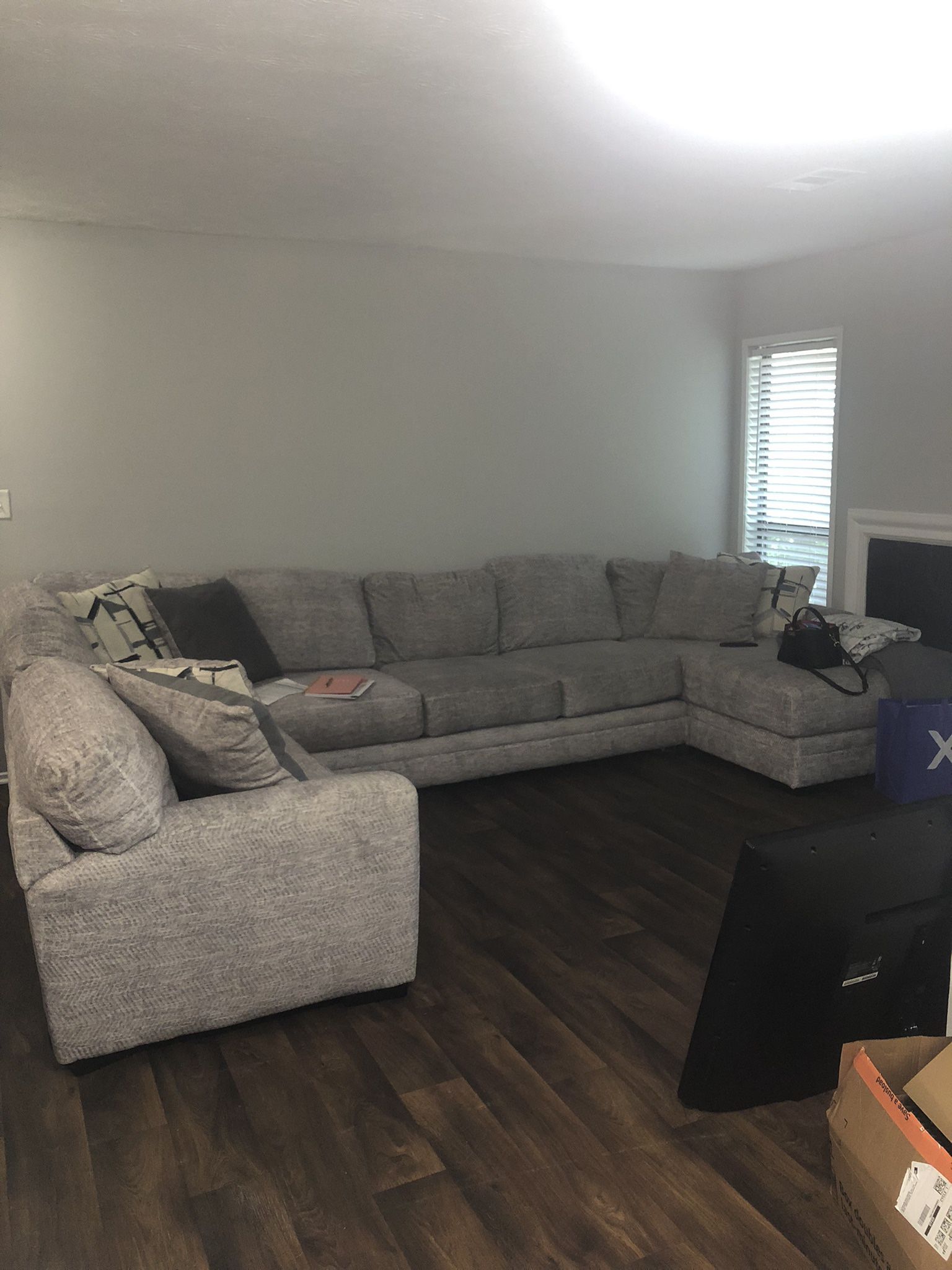 Heather Grey 8pc Sectional Couch