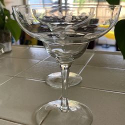 Set of 2 Princess House Heritage crystal margarita glasses