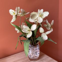 Silk Glass Flower Pot With Seashell Base