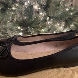 Cat & Jack Black Flats With How--like New