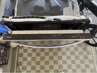 Whirlpool Dishwasher