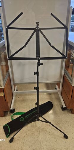 König & Meyer Folding & Adjustable Height Up To 57.9" Music Stand with Carry Bag C8622