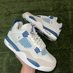 Jordan 4 ‘Military Blue’