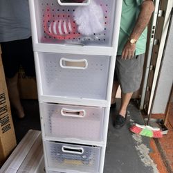 Sterlite Small Modular Drawer System (8 Of Them)