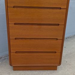 ✨Solid Teak Dresser✨