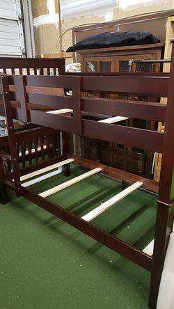 Twin & twin bunk bed
