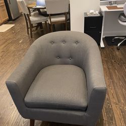 Accent Chair 