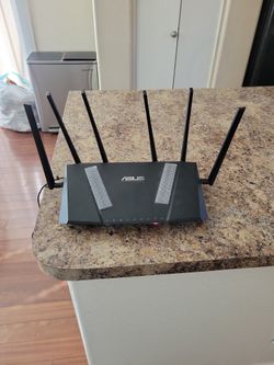 ASUS AC3200 Tri-Band Gigabit WiFi Router