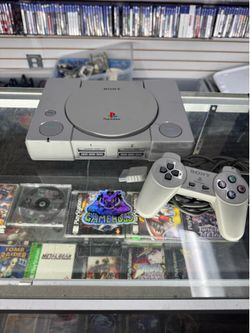 PlayStation Complete $80 Gamehogs 11am-7pm