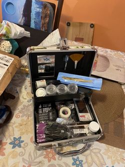 Eyelash Kit Brand New