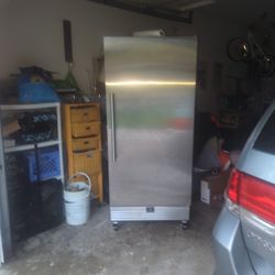 Commercial Refrigerator 