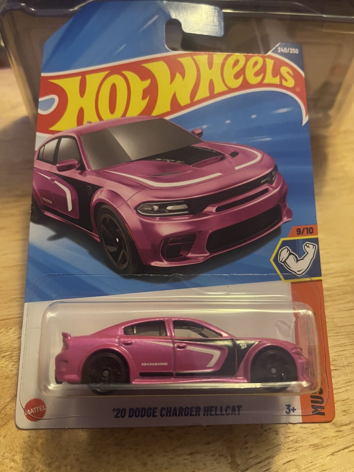 Hot Wheels Hellcat