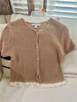 Set of two women’s light sweater