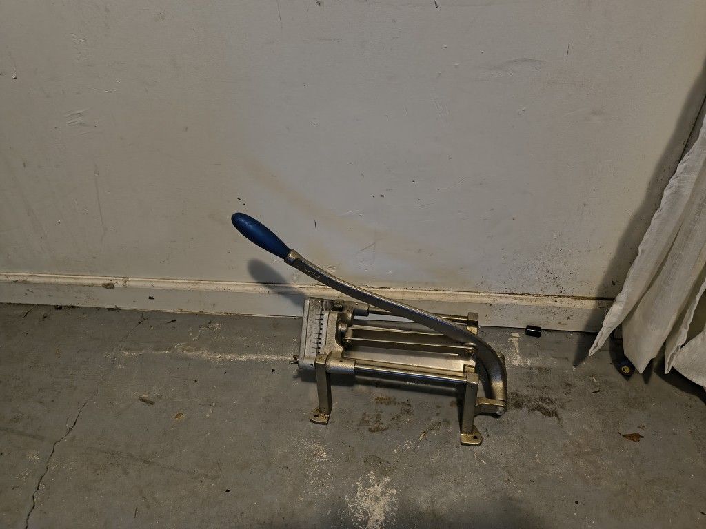 Vollrath Potato Cutter