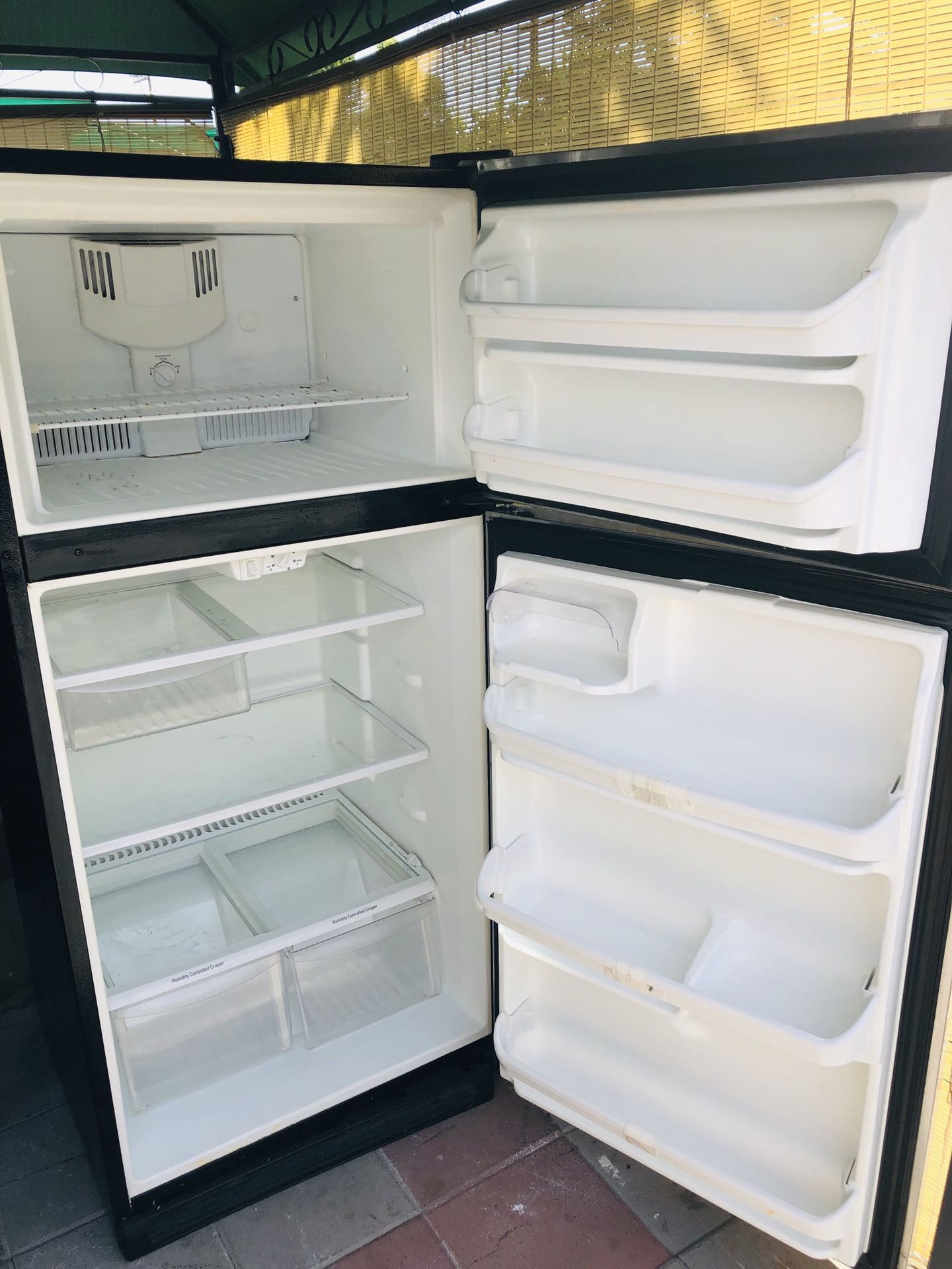 Kenmore refrigerator Model 253 working good condition read description