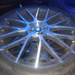 2 Sets Of 4 BMW 24in Rims