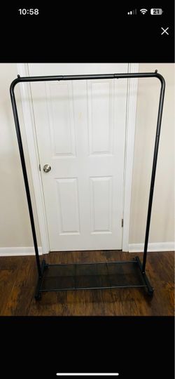 Black Metal Clothing Rack with Bottom Shelf