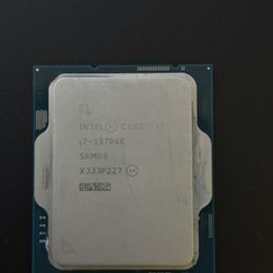 LGA 1700 Intel 13700K