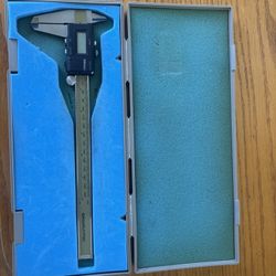 6 Inches Mitutoyo Digital Caliper 