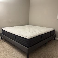 Sealy Premium King Mattress + Base – Great Condition
