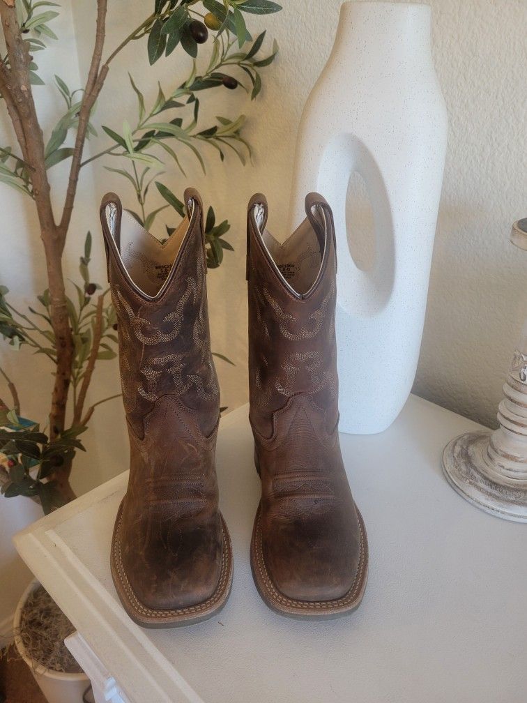 Youth Cowboy Boots SIZE 1