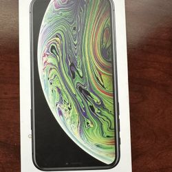 iPhone XS box. PENDING