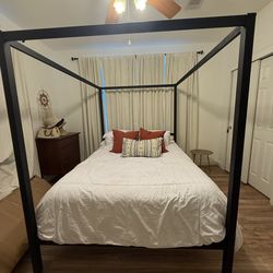 Black Canopy Bed Frame – Queen Size