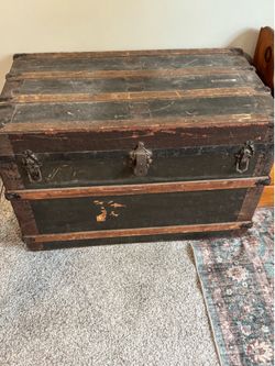 Vintage trunk