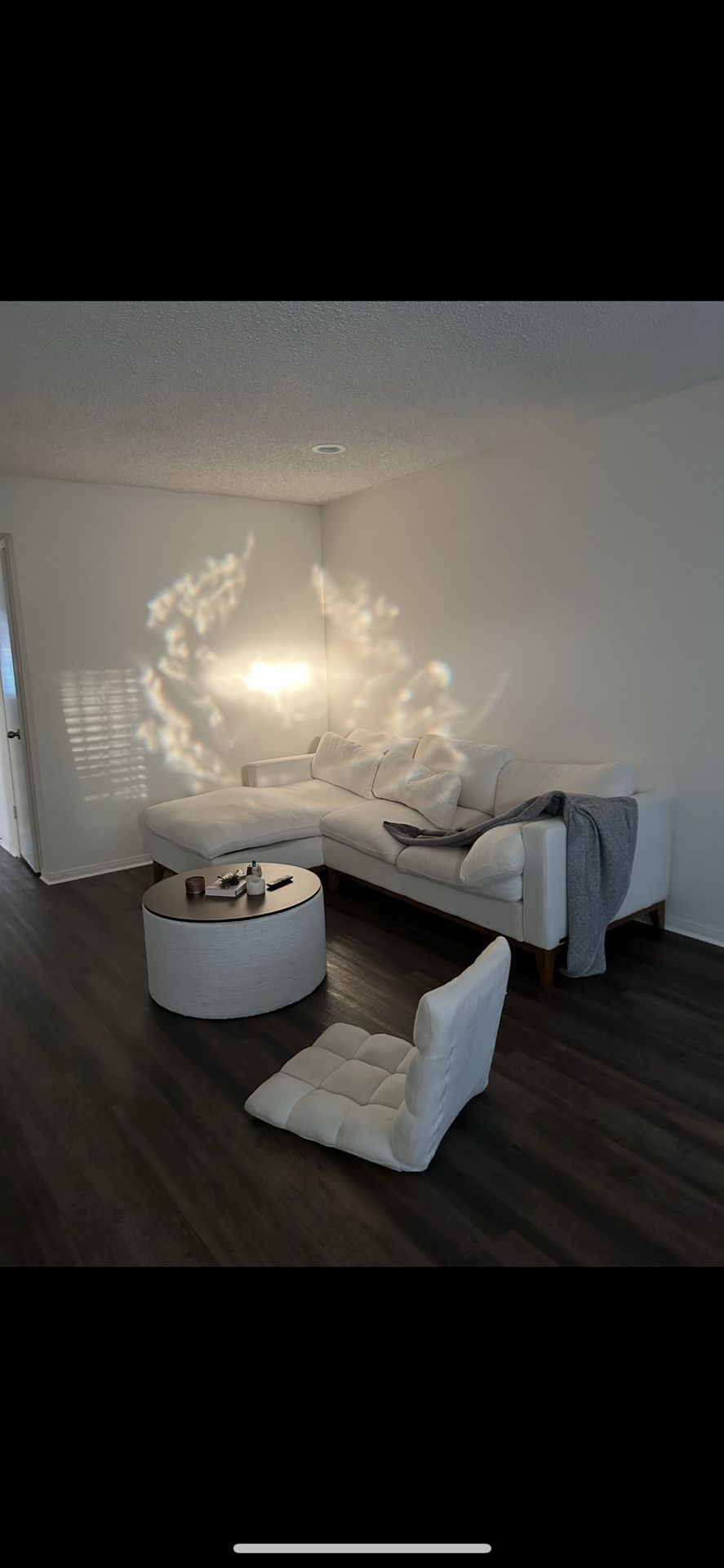 Coffee Table With Storage Compartment