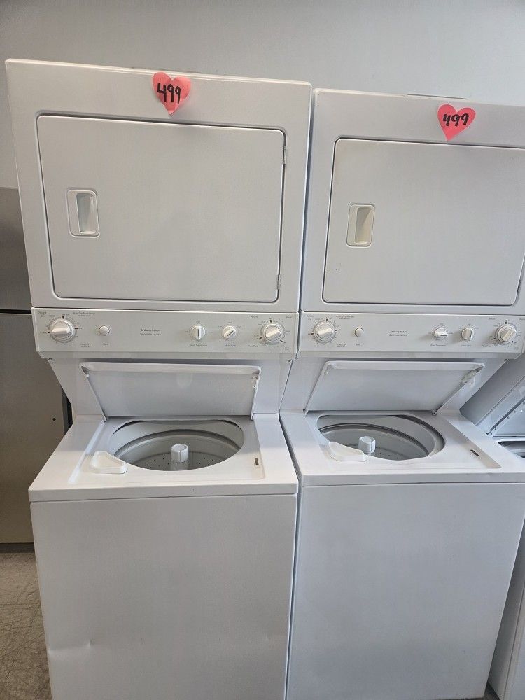27in Stackable Washer And Electric Dryer Used Good Condition